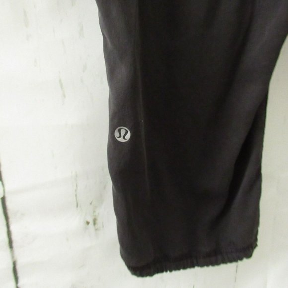 Lululemon Jogger Pants 10 Black Tencel Lyocell High Waisted Rise Ankle Crop - Picture 5 of 5